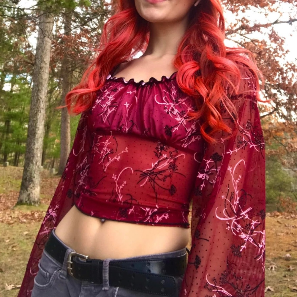 LIVE Vintage Dark Pink See Through Bell Sleeve Crop Top